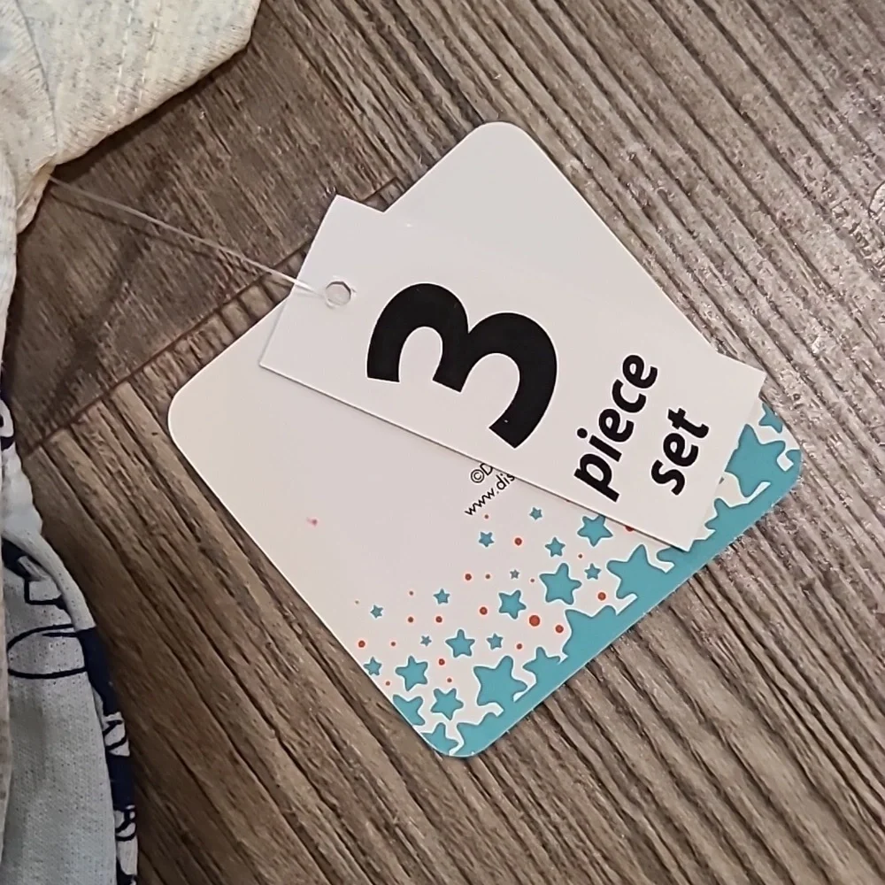 Disney Boys Mickey Mouse Bodysuit, Pants and Bib Size 0-3 Months